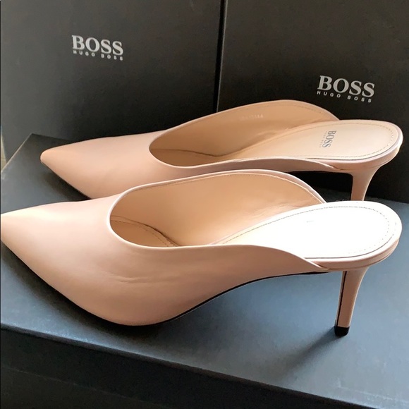 ❌SOLD❌🚫NOT FOR SALE ANYMORE🚫🤎Hugo Boss Mules🤎 - Picture 5 of 13
